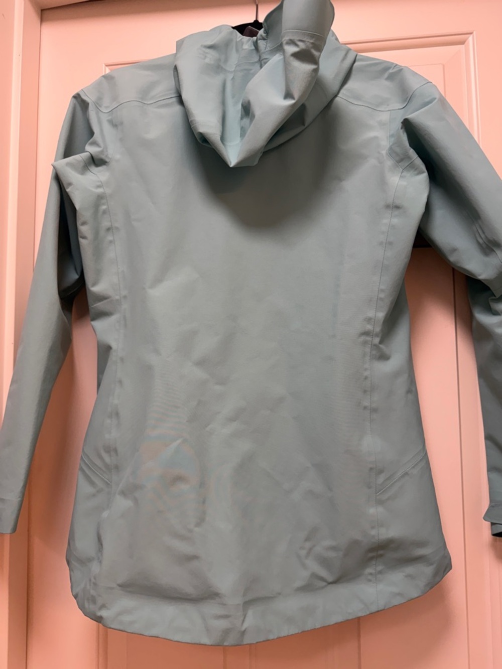 Mountain Hardwear Light Blue Hooded Shell Jacket with Yellow Zips - Picture 2 of 11